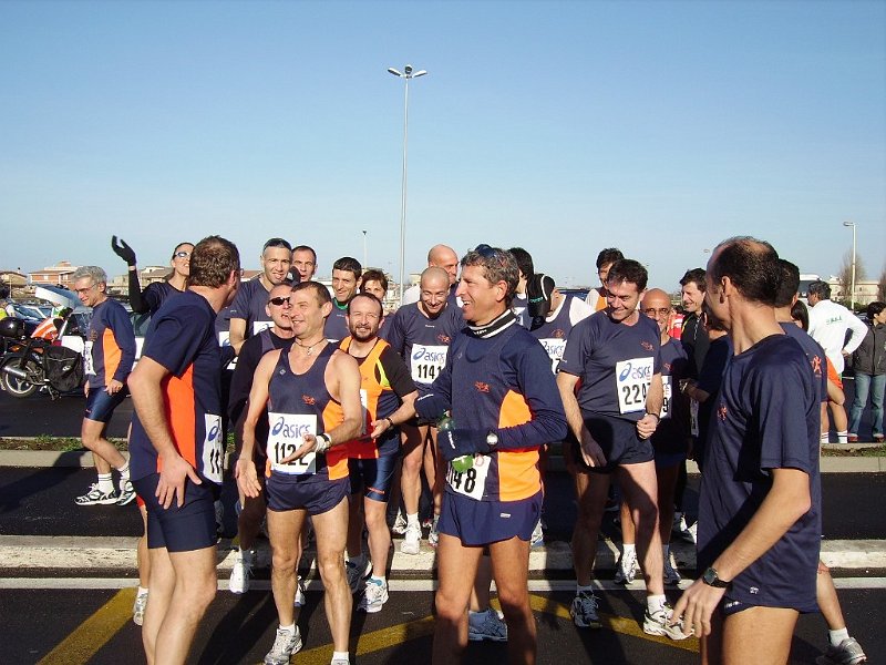 Fiumicino half marathon 2007 8.JPG